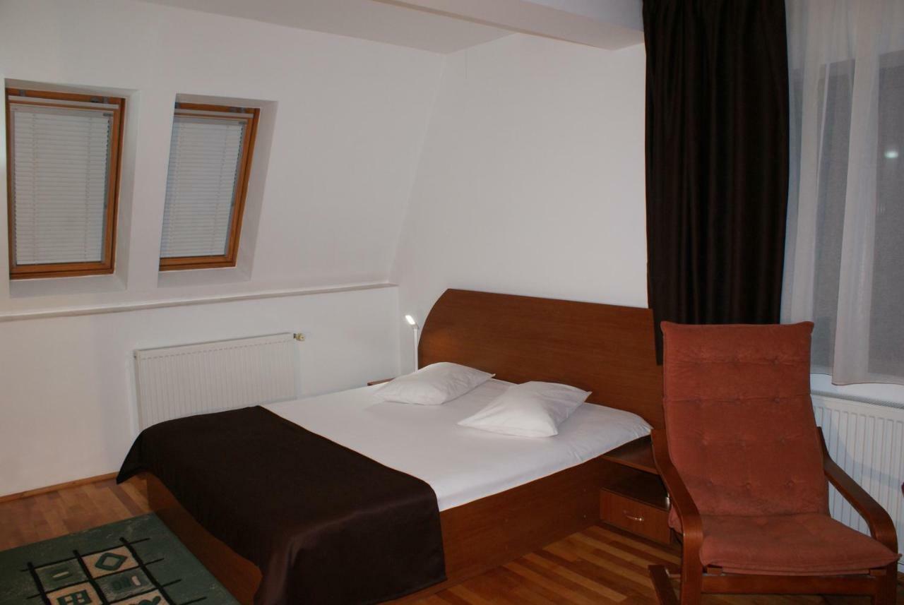 Vila Sorina Poiana Brasov Buitenkant foto